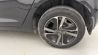Used 2022 Tata Altroz XZ Plus 1.2 Dark Edition Petrol Manual tyres LEFT REAR TYRE RIM VIEW