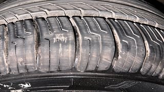 Used 2015 Tata Zest [2014-2019] XT Petrol Petrol Manual tyres LEFT REAR TYRE TREAD VIEW