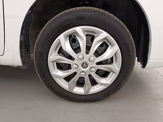 Used 2012 Maruti Suzuki Wagon R 1.0 [2010-2019] VXi Petrol Manual tyres RIGHT FRONT TYRE RIM VIEW