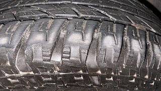 Used 2017 Renault Duster [2017-2020] RXS CVT Petrol Petrol Automatic tyres LEFT FRONT TYRE TREAD VIEW