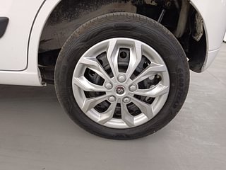 Used 2012 Maruti Suzuki Wagon R 1.0 [2010-2019] VXi Petrol Manual tyres LEFT REAR TYRE RIM VIEW