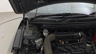 Used 2018 Maruti Suzuki Ciaz Alpha AT Petrol Petrol Automatic engine ENGINE RIGHT SIDE HINGE & APRON VIEW