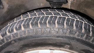 Used 2018 Maruti Suzuki Alto 800 [2016-2019] Vxi Petrol Manual tyres LEFT FRONT TYRE TREAD VIEW