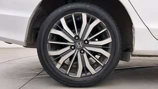 Used 2017 Honda City [2017-2020] ZX CVT Petrol Automatic tyres RIGHT REAR TYRE RIM VIEW