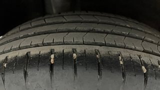 Used 2019 Maruti Suzuki Baleno [2019-2022] Zeta Petrol Petrol Manual tyres RIGHT REAR TYRE TREAD VIEW