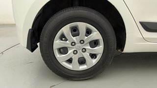 Used 2016 Hyundai Elite i20 [2014-2018] Sportz 1.2 Petrol Manual tyres RIGHT REAR TYRE RIM VIEW