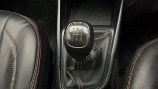 Used 2021 Hyundai New i20 Sportz 1.2 MT Petrol Manual interior GEAR  KNOB VIEW