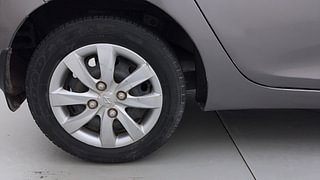 Used 2012 Hyundai Eon [2011-2018] Magna + Petrol Manual tyres RIGHT REAR TYRE RIM VIEW