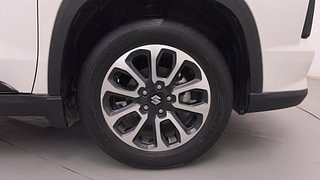 Used 2023 Maruti Suzuki Grand Vitara Alpha Smart Hybrid Petrol Manual tyres RIGHT FRONT TYRE RIM VIEW