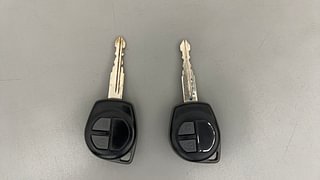 Used 2014 Maruti Suzuki Swift [2011-2017] ZXi Petrol Manual extra CAR KEY VIEW