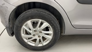 Used 2014 Maruti Suzuki Swift [2011-2017] ZXi Petrol Manual tyres RIGHT REAR TYRE RIM VIEW