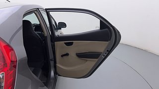 Used 2012 Hyundai Eon [2011-2018] Magna + Petrol Manual interior RIGHT REAR DOOR OPEN VIEW