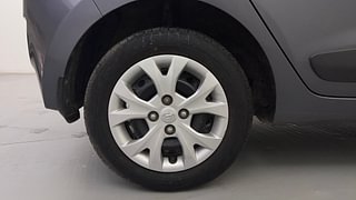 Used 2014 Hyundai Grand i10 [2013-2017] Sportz 1.2 Kappa VTVT Petrol Manual tyres RIGHT REAR TYRE RIM VIEW