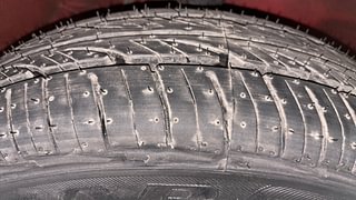 Used 2018 Maruti Suzuki Alto 800 [2016-2019] Vxi Petrol Manual tyres RIGHT FRONT TYRE TREAD VIEW