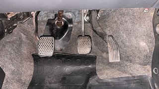 Used 2018 Maruti Suzuki Alto 800 [2016-2019] Vxi Petrol Manual interior PEDALS VIEW