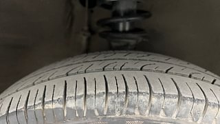 Used 2013 Maruti Suzuki Alto 800 [2012-2016] Lxi Petrol Manual tyres RIGHT FRONT TYRE TREAD VIEW