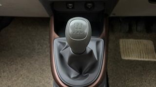 Used 2022 Hyundai Aura S 1.2 Petrol Petrol Manual interior GEAR  KNOB VIEW