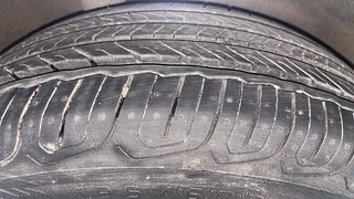 Used 2013 Honda City [2011-2014] 1.5 S AT Petrol Automatic tyres RIGHT REAR TYRE TREAD VIEW