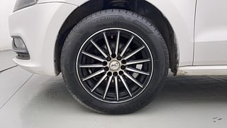 Used 2015 Volkswagen Polo Highline 1.5 (D) Diesel Manual tyres LEFT FRONT TYRE RIM VIEW