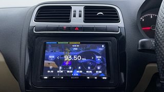 Used 2015 Volkswagen Polo Highline 1.5 (D) Diesel Manual top_features Touch screen infotainment system