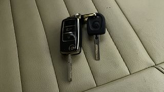Used 2015 Volkswagen Polo Highline 1.5 (D) Diesel Manual extra CAR KEY VIEW