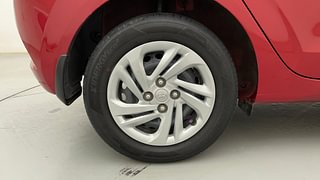 Used 2021 Hyundai Grand i10 Nios Magna 1.2 Kappa VTVT Petrol Manual tyres RIGHT REAR TYRE RIM VIEW