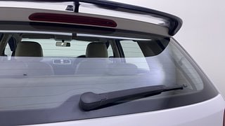 Used 2015 Volkswagen Polo Highline 1.5 (D) Diesel Manual top_features Rear wiper