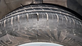Used 2022 Hyundai Aura S 1.2 Petrol Petrol Manual tyres RIGHT FRONT TYRE TREAD VIEW
