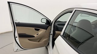 Used 2016 Hyundai Eon [2011-2018] Era + Petrol Manual interior LEFT FRONT DOOR OPEN VIEW