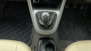 Used 2011 Hyundai i10 [2010-2016] Magna 1.2 Petrol Petrol Manual interior GEAR  KNOB VIEW