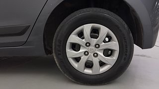 Used 2016 Hyundai Elite i20 [2014-2018] Sportz 1.2 Petrol Manual tyres LEFT REAR TYRE RIM VIEW