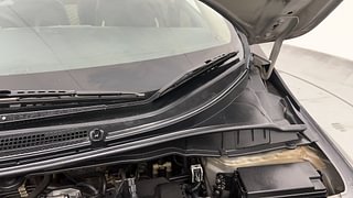 Used 2015 Honda City V Petrol Manual engine ENGINE LEFT SIDE HINGE & APRON VIEW