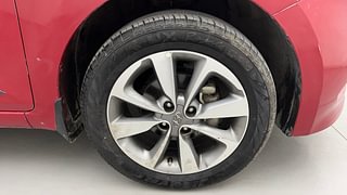 Used 2017 Hyundai Elite i20 [2014-2018] Asta 1.2 Dual Tone Petrol Manual tyres RIGHT FRONT TYRE RIM VIEW