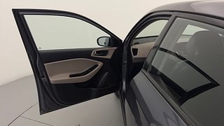 Used 2016 Hyundai Elite i20 [2014-2018] Sportz 1.2 Petrol Manual interior LEFT FRONT DOOR OPEN VIEW