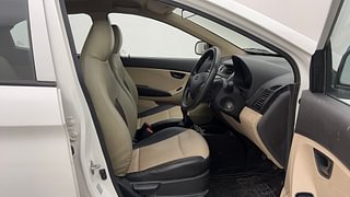Used 2016 Hyundai Eon [2011-2018] Era + Petrol Manual interior RIGHT SIDE FRONT DOOR CABIN VIEW
