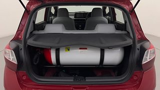 Used 2021 Hyundai Grand i10 Nios Sportz 1.2 Kappa VTVT CNG Petrol+cng Manual interior DICKY INSIDE VIEW