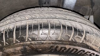 Used 2015 Hyundai Grand i10 [2013-2017] Asta AT 1.2 Kappa VTVT Petrol Automatic tyres LEFT REAR TYRE TREAD VIEW