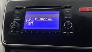 Used 2015 Honda City V Petrol Manual top_features Integrated (in-dash) music system