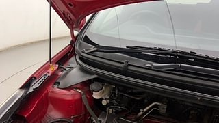 Used 2017 Hyundai Elite i20 [2014-2018] Asta 1.2 Dual Tone Petrol Manual engine ENGINE RIGHT SIDE HINGE & APRON VIEW