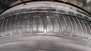 Used 2022 Tata Tiago XZA+ AMT Petrol Automatic tyres RIGHT FRONT TYRE TREAD VIEW