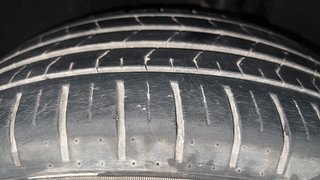 Used 2018 Maruti Suzuki Baleno [2015-2019] Zeta AT Petrol Petrol Automatic tyres LEFT REAR TYRE TREAD VIEW