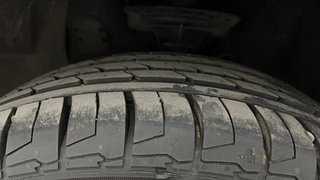 Used 2017 Hyundai Elite i20 [2014-2018] Asta 1.2 Dual Tone Petrol Manual tyres LEFT FRONT TYRE RIM VIEW