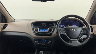 Used 2016 Hyundai Elite i20 [2014-2018] Sportz 1.2 Petrol Manual interior DASHBOARD VIEW