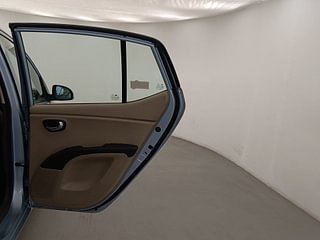 Used 2011 Hyundai i10 [2010-2016] Magna 1.2 Petrol Petrol Manual interior RIGHT REAR DOOR OPEN VIEW