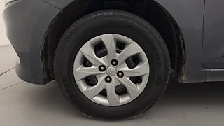 Used 2016 Hyundai Elite i20 [2014-2018] Sportz 1.2 Petrol Manual tyres LEFT FRONT TYRE RIM VIEW