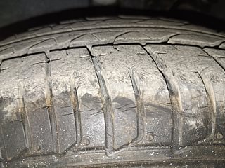 Used 2011 Hyundai i10 [2010-2016] Magna 1.2 Petrol Petrol Manual tyres LEFT FRONT TYRE TREAD VIEW