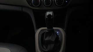 Used 2015 Hyundai Grand i10 [2013-2017] Asta AT 1.2 Kappa VTVT Petrol Automatic interior GEAR  KNOB VIEW