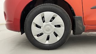 Used 2014 Maruti Suzuki Celerio VXI AMT Petrol Automatic tyres LEFT FRONT TYRE RIM VIEW