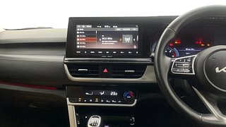 Used 2021 Kia Seltos HTX Plus D Diesel Manual interior MUSIC SYSTEM & AC CONTROL VIEW