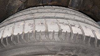 Used 2018 Hyundai Verna [2017-2020] 1.6 VTVT SX (O) AT Petrol Automatic tyres LEFT REAR TYRE TREAD VIEW